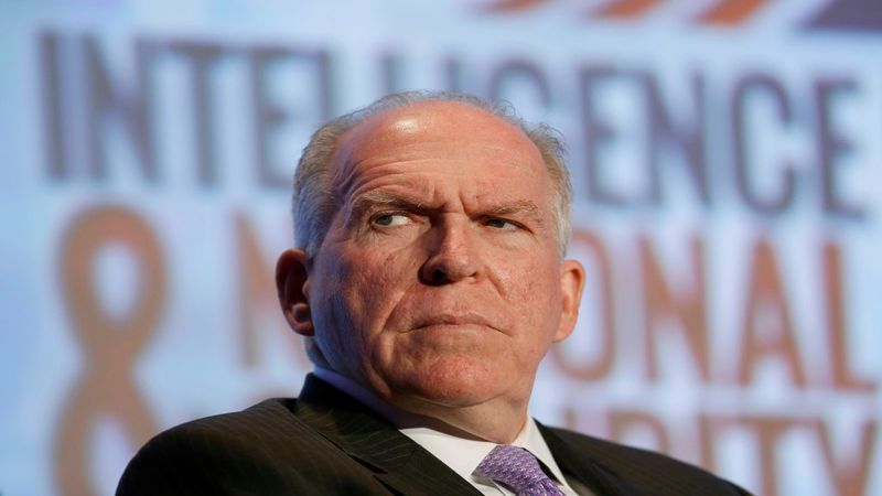 Eski CIA �efi John Brennan: Trump görevden al�ns�n