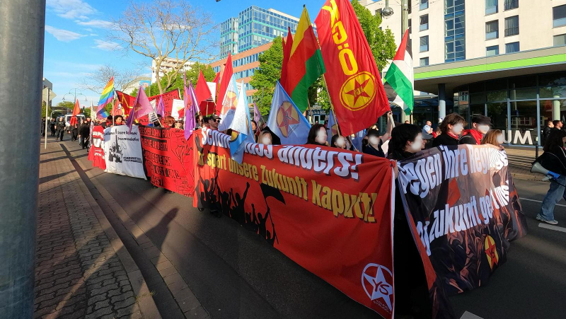 Sosyalist gençlerden Dessau-Rosslau'da devrimci 1 Mays eylemi