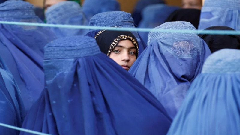 Taliban kuaför salonu yasan derinletirdi