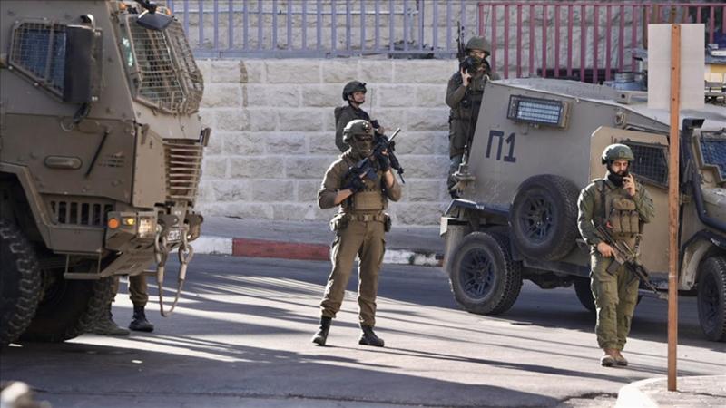 ��gal devleti Bat� �eria'da bir Filistinliyi katletti